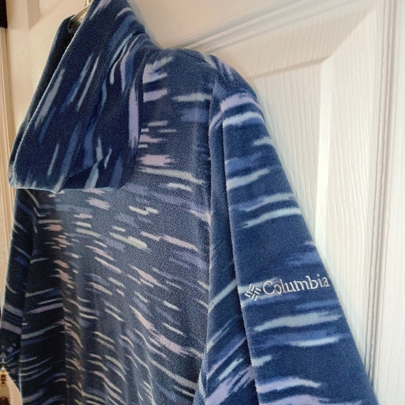 Columbia Women's Lightweight Fleece Turtleneck Long Sleeve Top - Picture 4 of 6